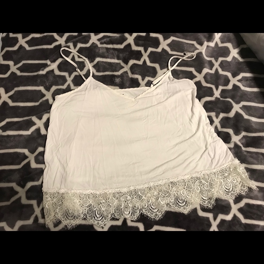 Flowy white tank top